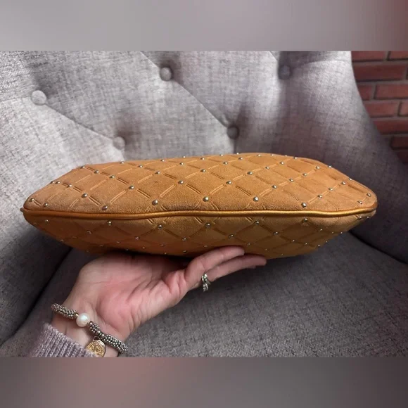 Michael Kors Shedron studded Suede Hobo Bag🧡🤩 - Picture 5 of 11